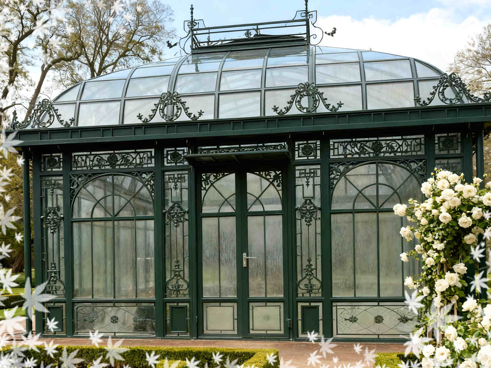 Victorian Glass Greenhouse With Premium Metal Frame & Glass Paneling
